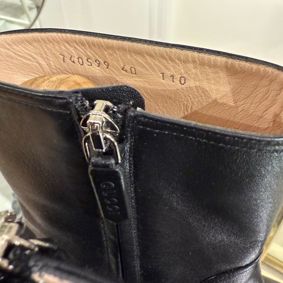 Gucci Janaya Black Leather Silver GG Logo Hourglass Heel Ankle Boots EU40 / US 9 - Picture 3 of 10